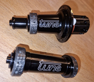 Tune Mig Mag 20 / 24 hole Skyline Carbon hub set 4 super light wheels Rare
