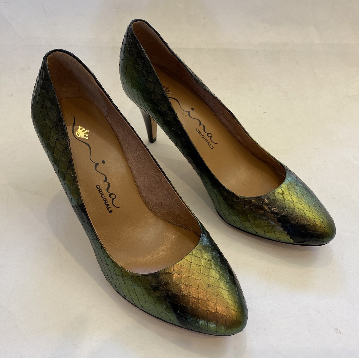 VERO CUOIO Nina Iridescent Metallic Snake High Heel Pump Shoes