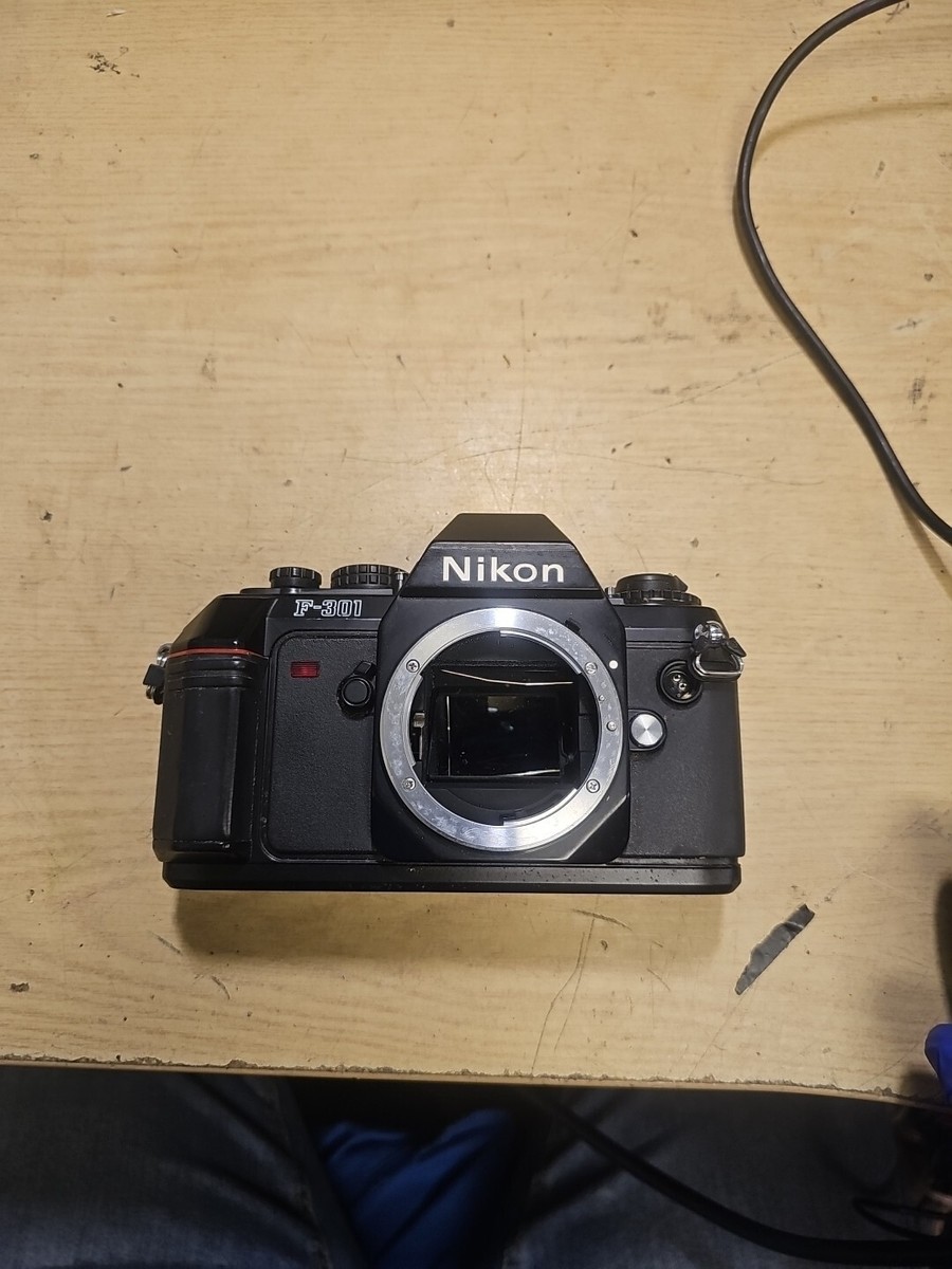 Reflex Nikon Df Boîtier nu Argent - Appareil photo reflex - Achat