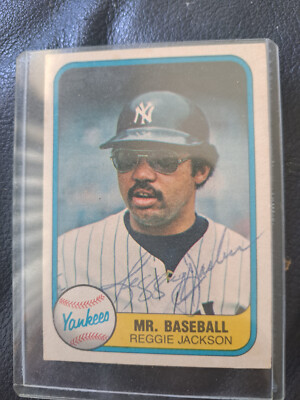 Reggie Jackson Autographed 1981 Fleer Mr. Baseball #79 Signed Card NM RARE