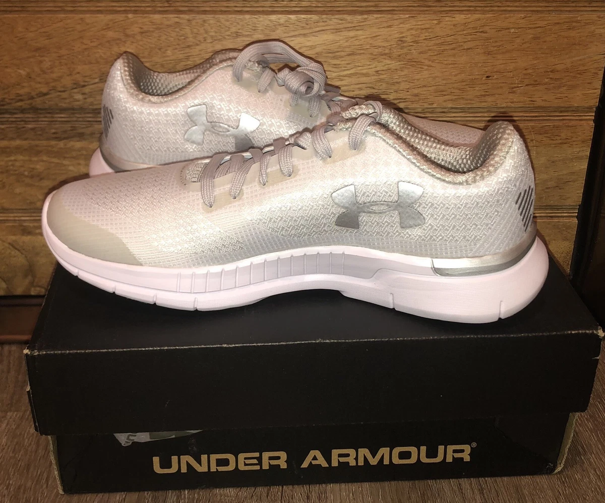 Under armour women's cheap charged lightning running shoes