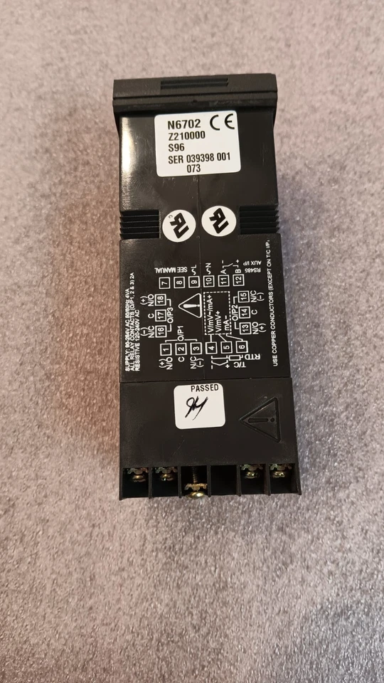Blue M N6702 Z210000 S96Temperature Controller - Image 4 of 4