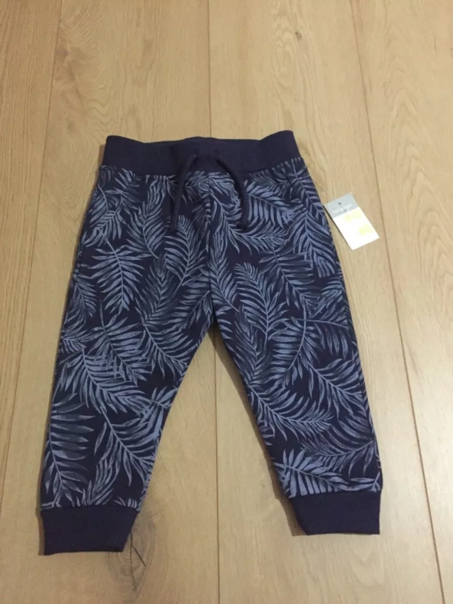 H&m boys tracksuit bottoms new arrivals