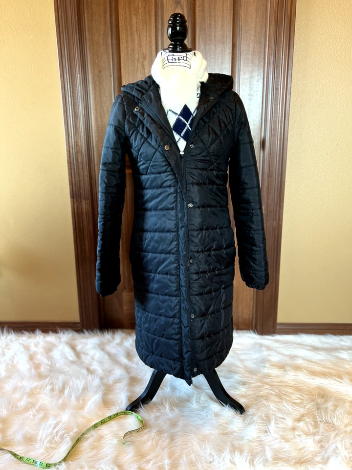 FABLETICS Lucca Abrigo Largo Puffer - XS Mujer - Negro Sólido Foto 2 de 4