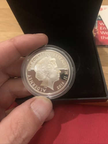 2016, 50th Anniversary 925 Silver £5 Coin , FIFA World Cup 1966, Box And Certs - Picture 2 of 8