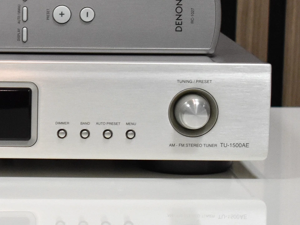 DENON TU-1500 AE Spitzenklasse RDS Tuner mit Fernbedienung Top Zustand - Bild 4 von 4