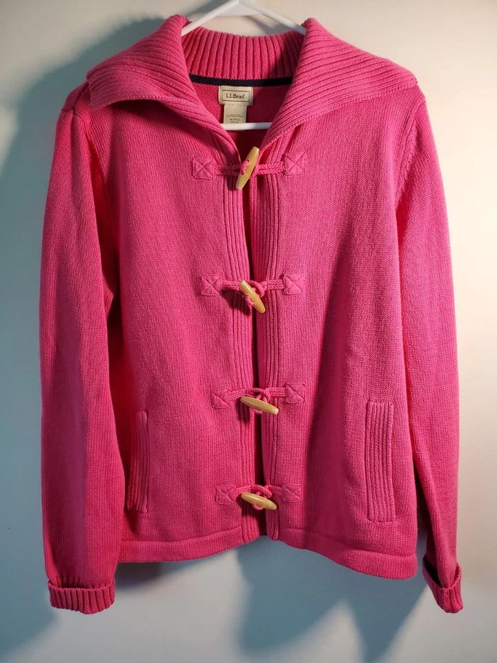 L.L. Cárdigan tejido Bean Hot Pink botón palanca talla mediana Foto 2 de 4