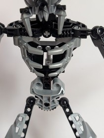 LEGO 8693 Bionicle Karda Nui Phantoka Chirox, 100% Complete W/ 4 Leeches!!