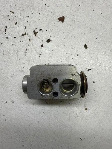 BMW 1 E81 A/C Conditioner Expansion Valve 64116981484 2.00 Diesel 2007 33818266