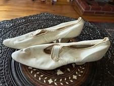 Antique Victorian Wedding Shoes White Kid Leather 5 Wear Kitten Heel No button