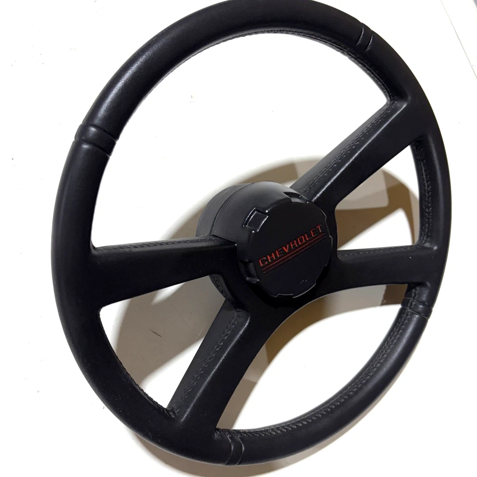 Chevrolet C1500 1988-1994 (Suburban) volante (C2500 C3500) OEM Foto 3 de 4