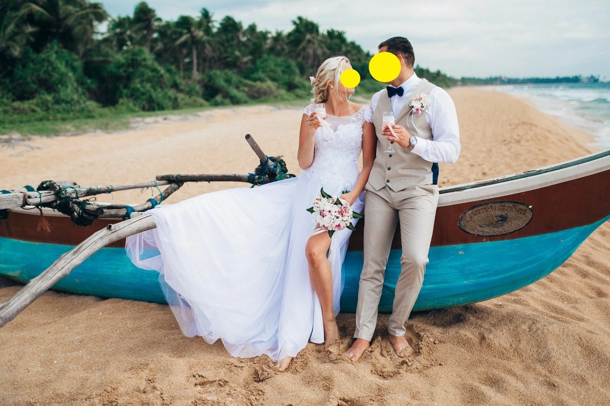 Used beach cheap wedding dresses