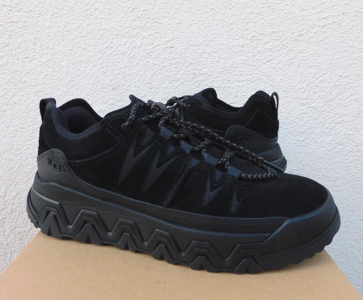 UGG CAPTRAIL LOW BLACK WATERPROOF SUEDE SHOES SNEAKERS, MEN US 7