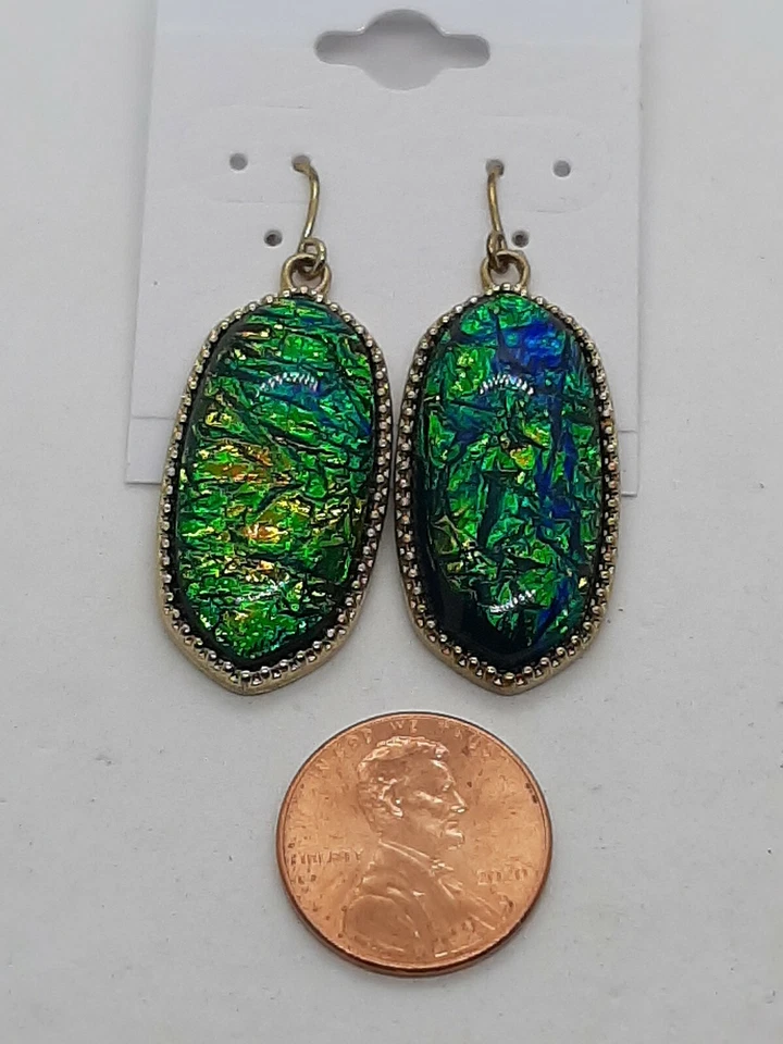 Preciosos pendientes colgantes de imitación ópalo madreperla tono dorado nuevos sin etiquetas Foto 2 de 4