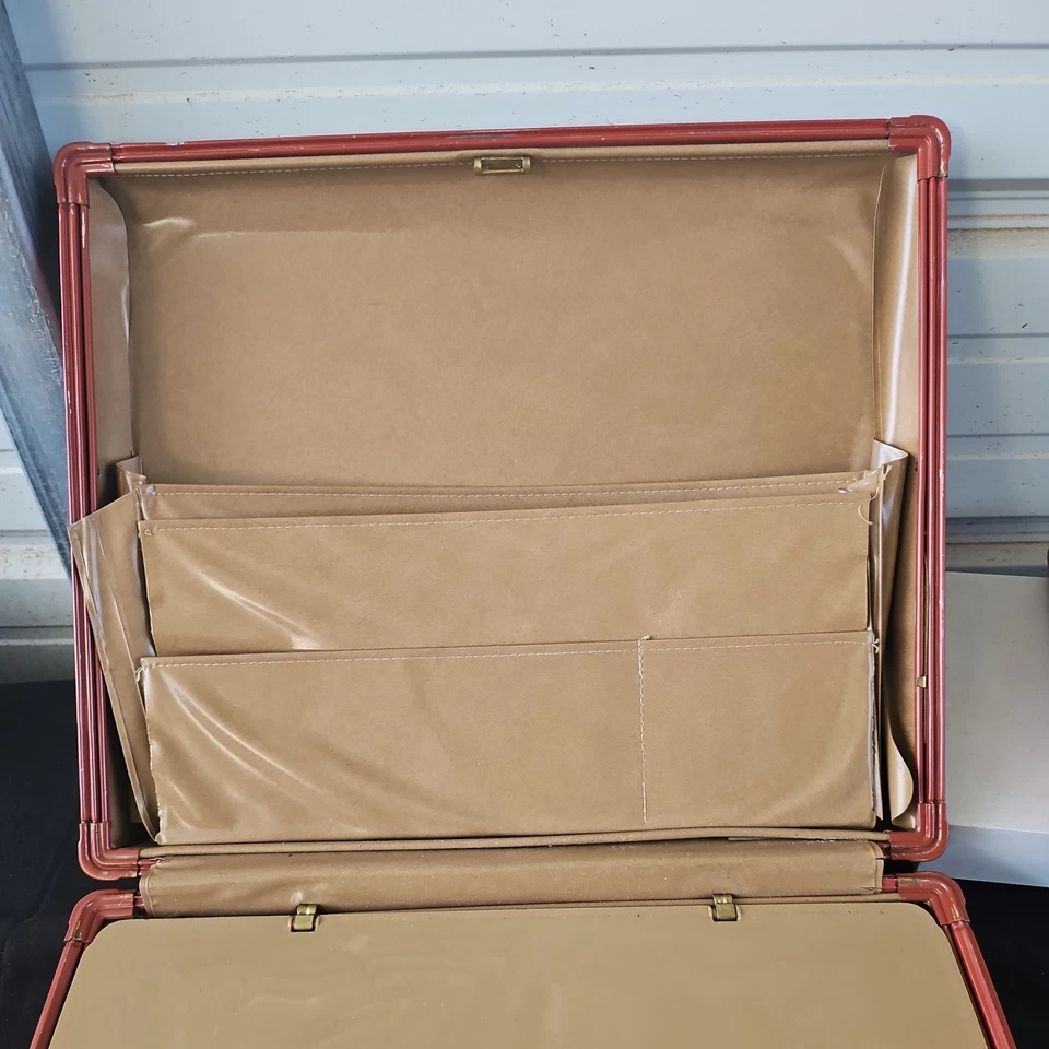 Vintage Samsonite Shwayder Bros Briefcase, Suitcase Circa 50’s Brown Leather  - Image 2 of 4