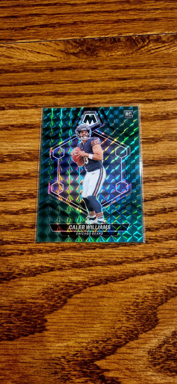 2024 Panini Mosaic - Rookies Caleb Williams #301 Green Mosaic Prizm (RC)