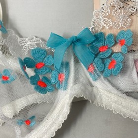 Agent Provocateur Bethanie White Blue Bra 34B NWT