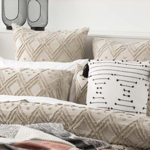 Medallion Vintage Tufted Quilt Cover Stone - Picture 3 of 5