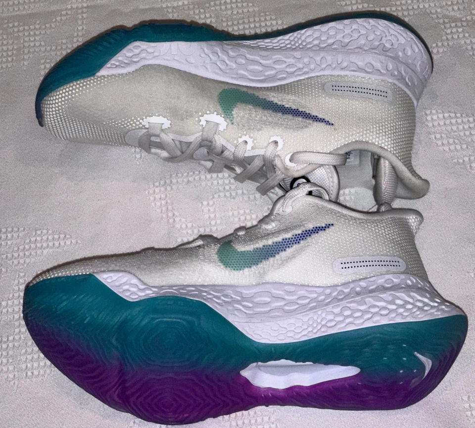 NIKE Air Zoom BB Next White Violet Crimson Basketball Shoes Sneakers Youth 4.5 - Image 4 of 4