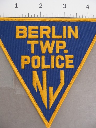 New Jersey BERLIN TWP. POLICE Patch - Camden County - Afbeelding 2 van 3