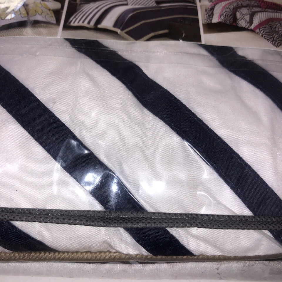 Mi Zone Stripe Super Soft Microfiber Duvet Cover Set Twin XL 3 Pieces - Image 2 of 4