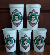 1989 Hall of Fame CARL YASTRZEMSKI LOT OF PLASTIC CUPS Texaco Boston Red Sox YAZ
