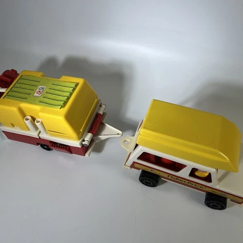 Vintage 1979 Fisher Price Little People Pop-Up Camper Set #992 Complete