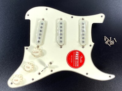 Genuine Fender Squier CLASSIC VIBE Strat LOADED SSS PICKGUARD 11