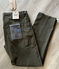 Tailor Vintage NWT Mens 30x32 Performance Pants Forest Night Green Rayon NWT 108