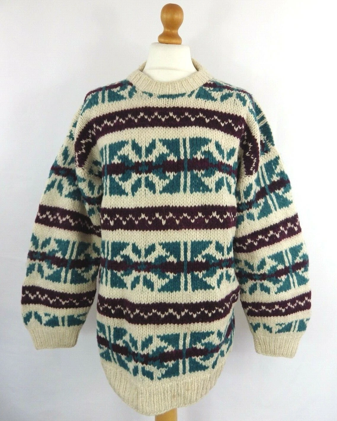 Vintage multicoloured hand knit chunky nordic fair isle jumper sweater M L 44"