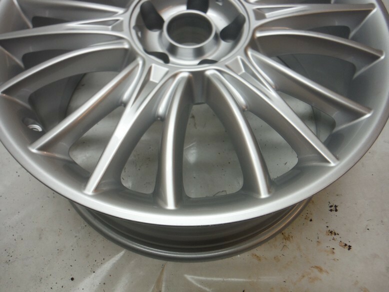 MASERATI QUATTROPORTE FRONT WHEEL RIM 8.5JX19 OEM 670010508