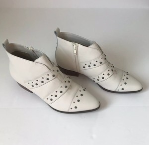 naturalizer blissful ankle booties