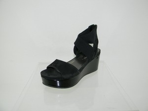 pelle moda wedges
