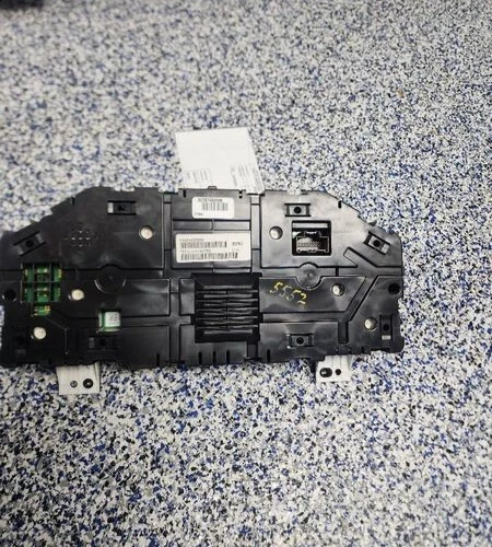 2015-2015 Dodge Ram Pickup Truck 1500 2500 Speedometer Cluster Factory OEM - Imagem 4 de 4