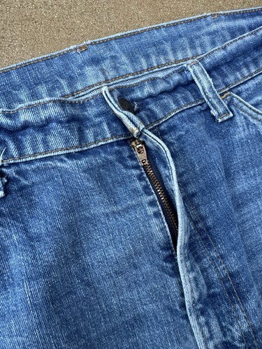 Vintage 80’s Levi’s 646 Orange Tab Bellbottom Flare Faded Denim Jeans Size 37x28 - Picture 5 of 11