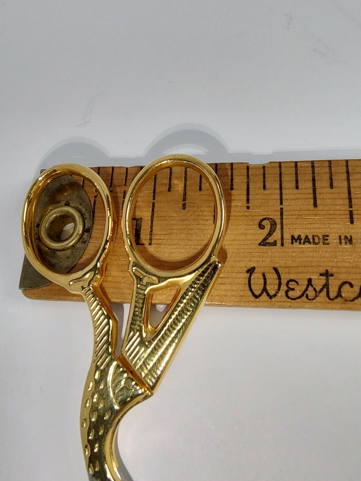 Gingher Gold Tone Stork Embroidery Scissors Leather Sheath Vintage Sewing Snips