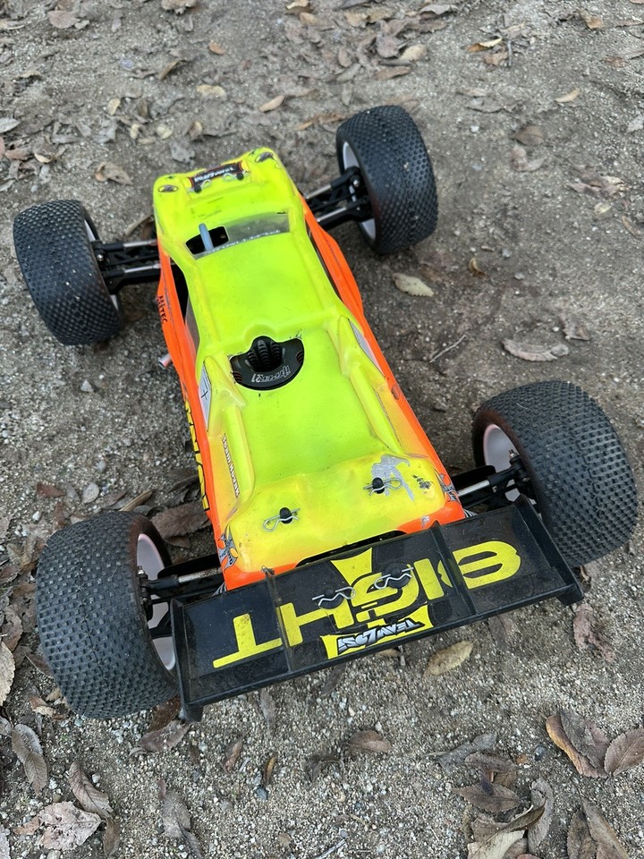 Alberi CVD In Acciaio Per Giunti Universali – Team Losi Mini 8IGHT-T Truggy (1:14) - Foto 4