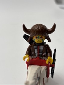 LEGO 6748 Western Indians Boulder Cliff Canyon Medicineman Indian Minifig Horse