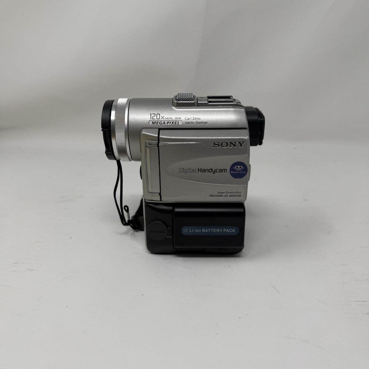 Sony Handycam DCR-PC100E Mini DV Camcorder for sale online