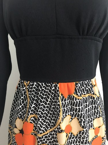 Vintage It's Better Size XS/S Black Floral Acrylic Double Knit Maxi Dress - Picture 5 of 11