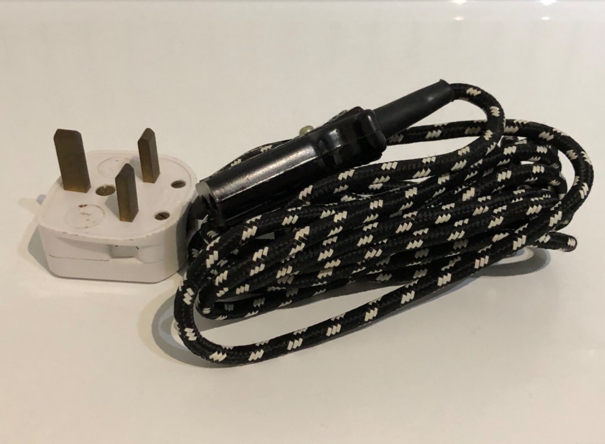 PL32110 | 32 A 110 V IP44 3‑Pin Plug