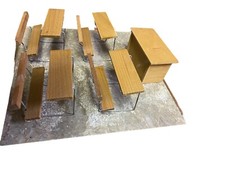 ANCIEN MEUBLE A POUPÉE BUREAU PUPITRE CLASSE D ÉCOLE