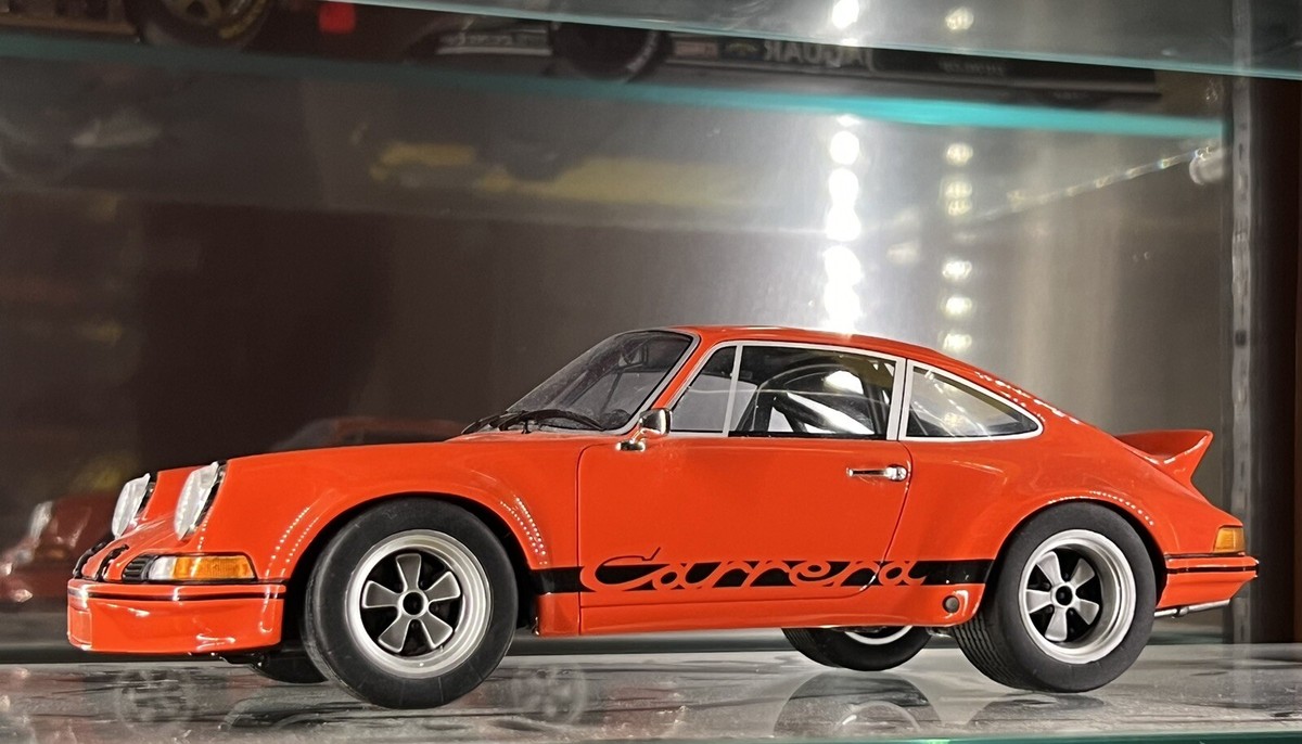 Porsche 911 Carrera 2.8L RSR 1973 orange GT Spirit 1/18 Porsche 911 Carrera 2.8L RSR 1973 orange GT Spirit 1/18