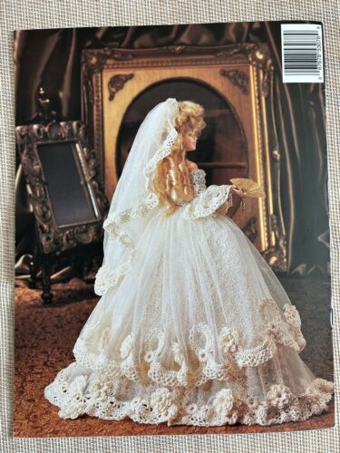 Paradise Crochet Collector Costume Pattern Vol. 67 - 1785 Old World Bride Dress - Picture 4 of 4