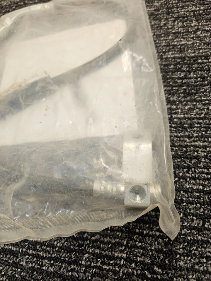 (QTY 4) For 2000-2003 Dodge Durango Rear Center BHA381360 Brake Hydraulic Hose - Image 4 of 4