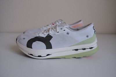 On Running Cloudboom Echo 3 carbon shoe (42.5)