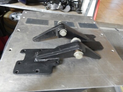 Quickie Pulse 6 heelchair motor support brackets  pair black