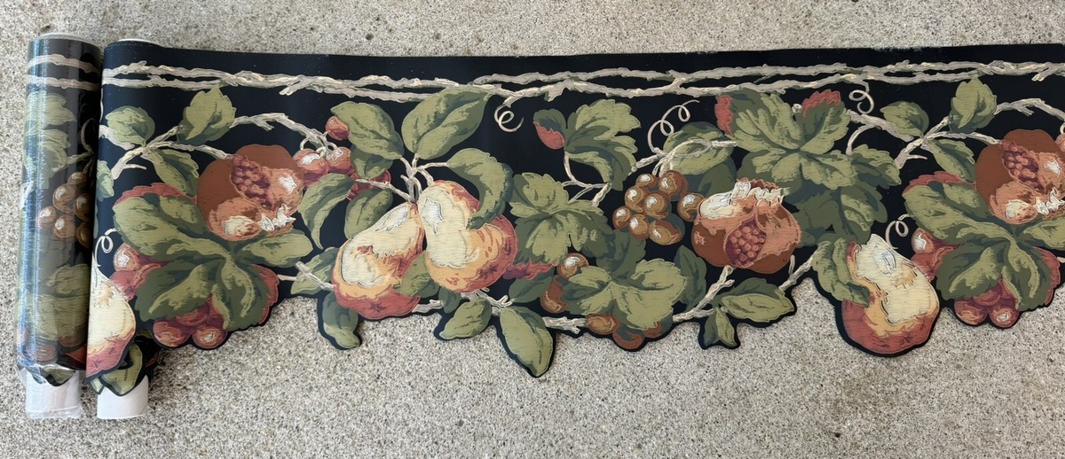 2 Waverly Wallpaper Border Pattern Cut Scalloped Edge Black Fruit