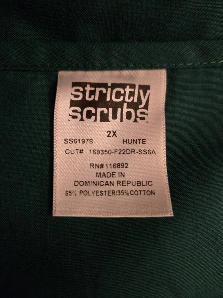 Blusa Médica Strictly UNISEX Talla 2X-Verde Hunter-Pecho 27"/L 30" Foto 3 de 4