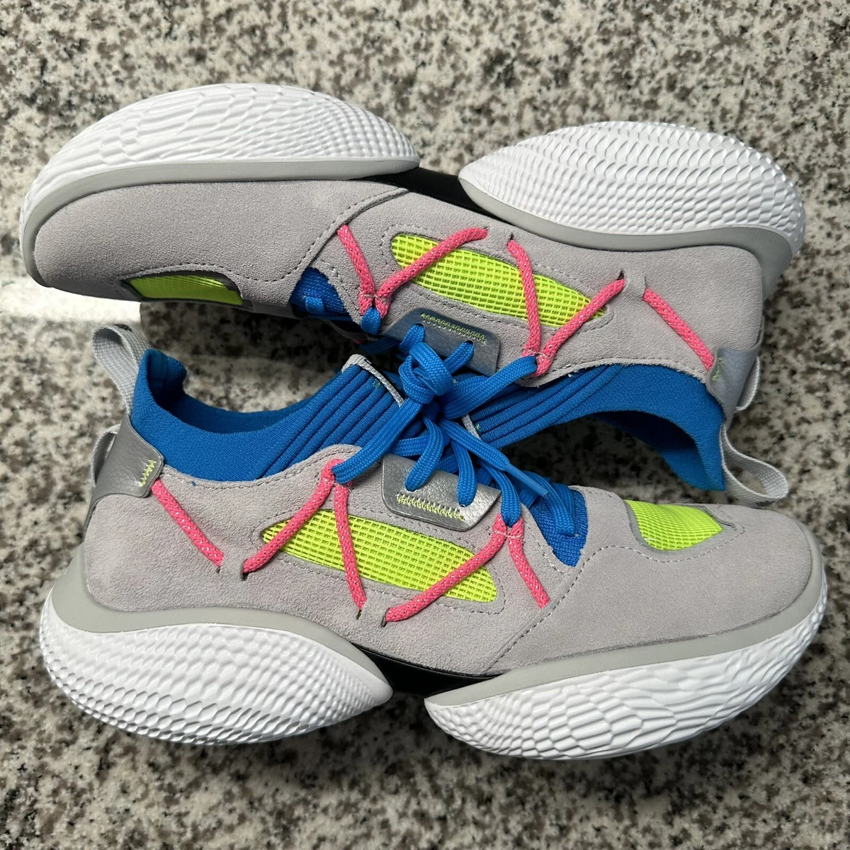 Curry shoes near online me